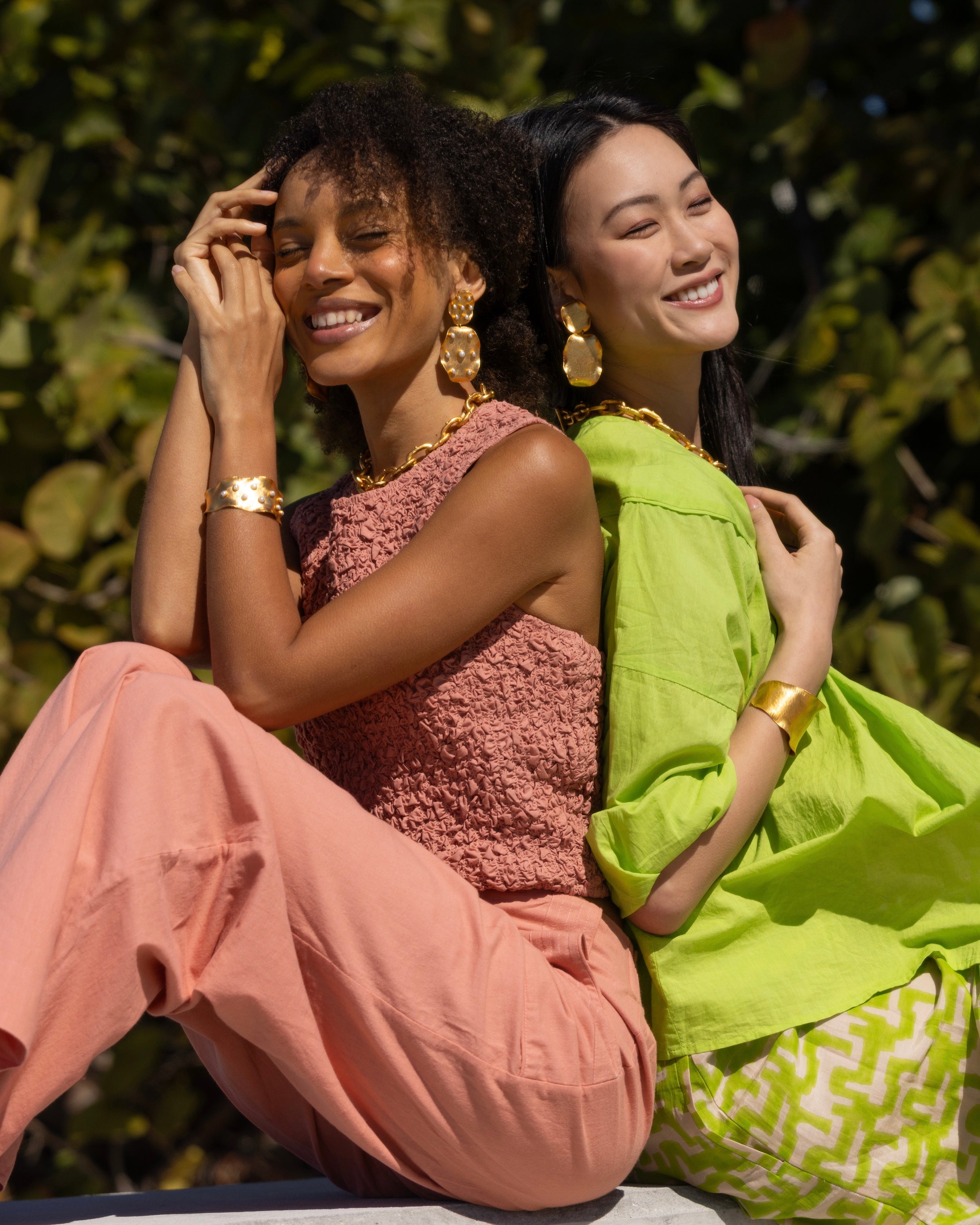 Satin Gold Pearl Studded Wavy Cuff